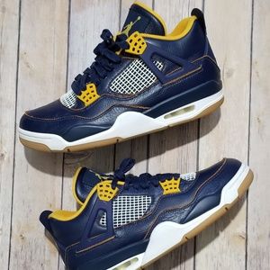 michigan jordan 4
